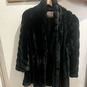 Intrigue Vintage Luxurious Black Faux Fur Teddy Jacket Coat